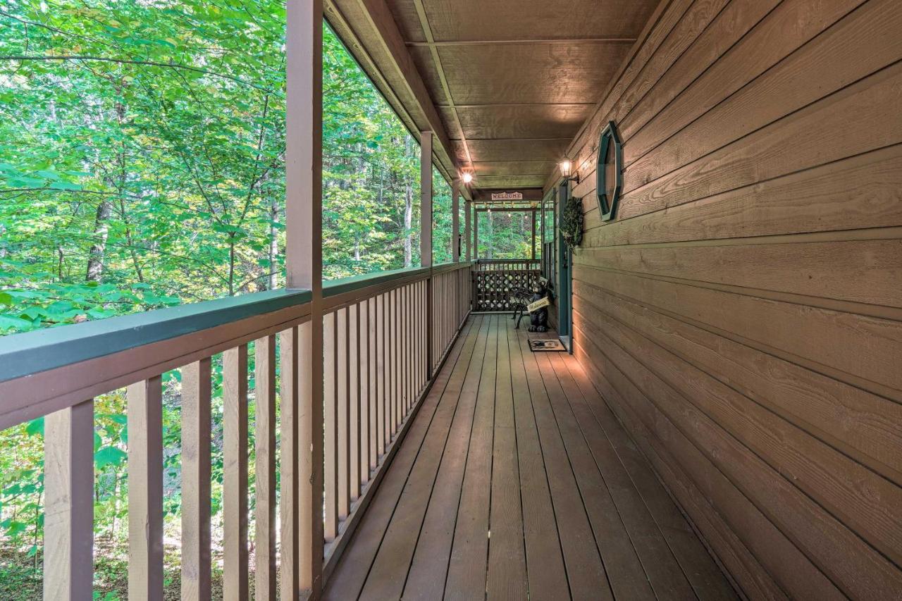 Picturesque Pigeon Forge Cabin With Mountain Views Exterior foto