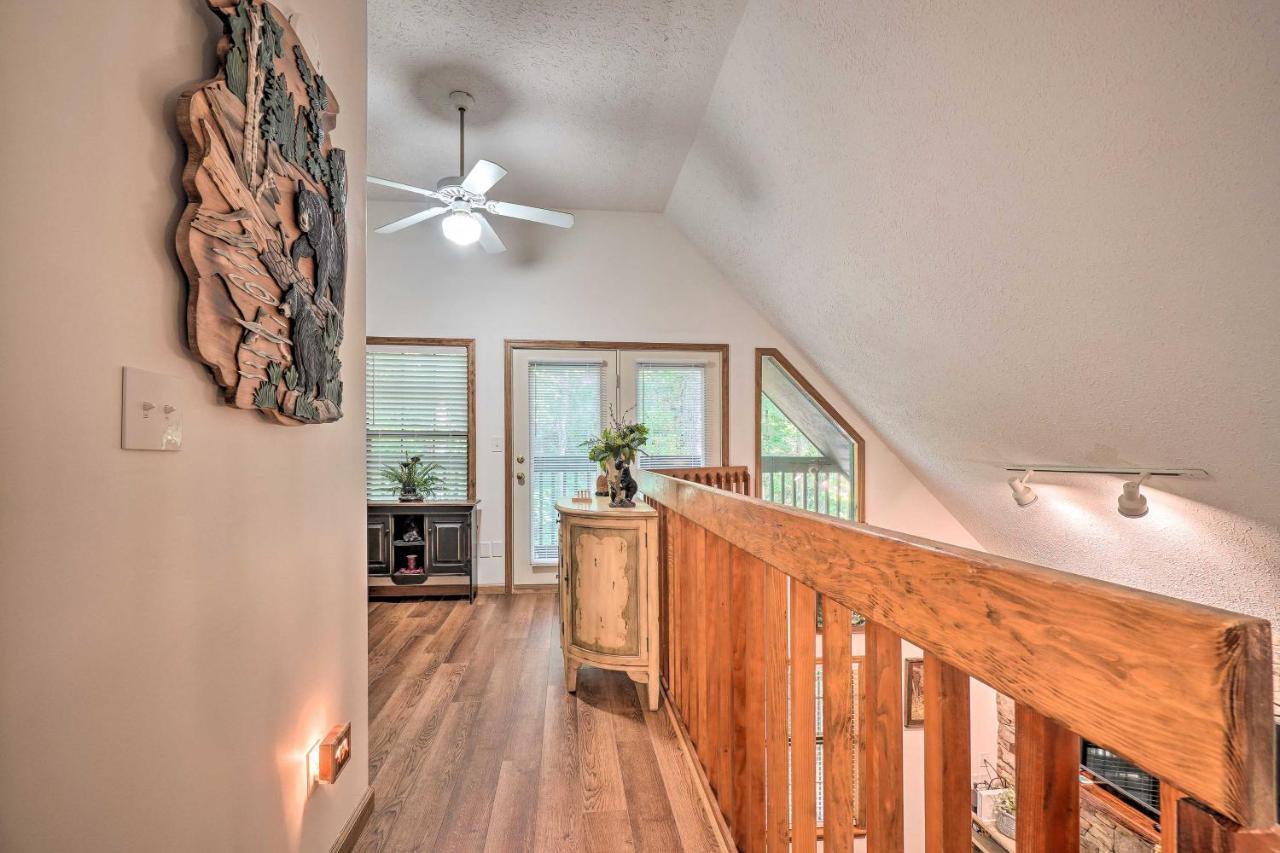 Picturesque Pigeon Forge Cabin With Mountain Views Exterior foto