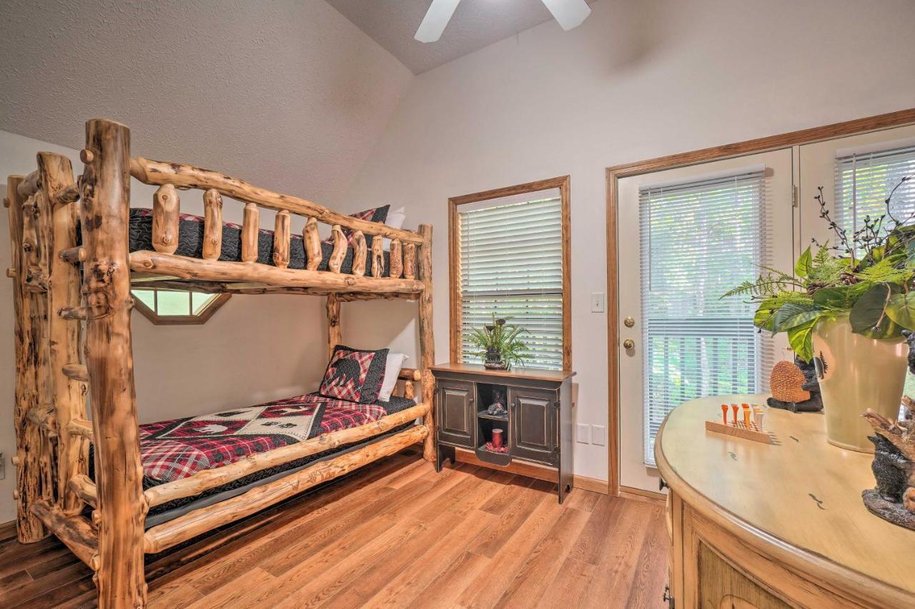 Picturesque Pigeon Forge Cabin With Mountain Views Exterior foto